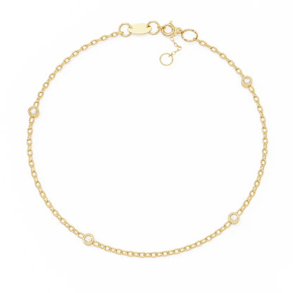 Yellow Gold / Moissanite, Yellow Gold / Lab Grown