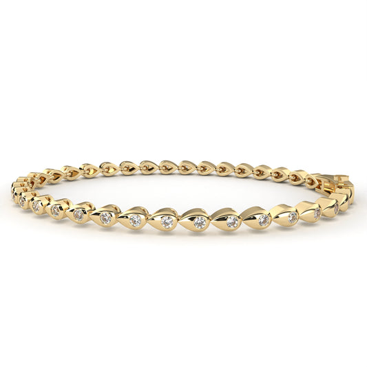 Yellow Gold / Moissanite, Yellow Gold / Lab Grown