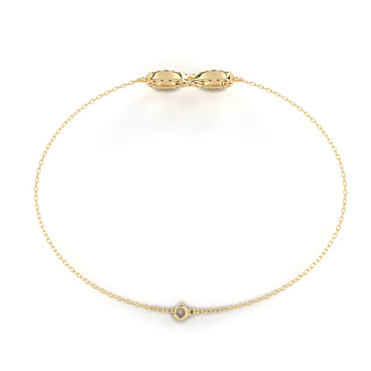 Yellow Gold / Moissanite, Yellow Gold / Lab Grown