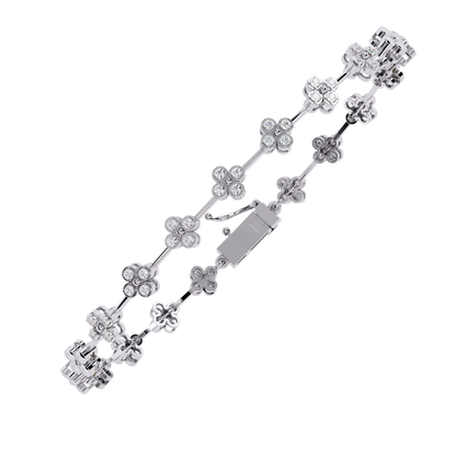 White Gold / Moissanite, White Gold / Lab Grown
