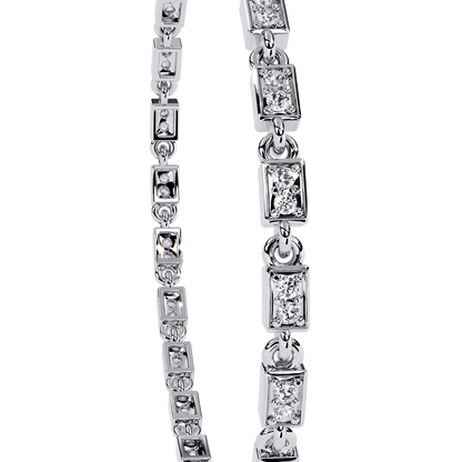 White Gold / Moissanite, White Gold / Lab Grown
