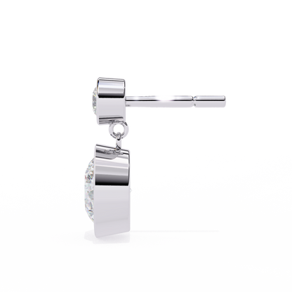 White Gold / Moissanite, White Gold / Lab Grown