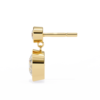 Yellow Gold / Moissanite, Yellow Gold / Lab Grown