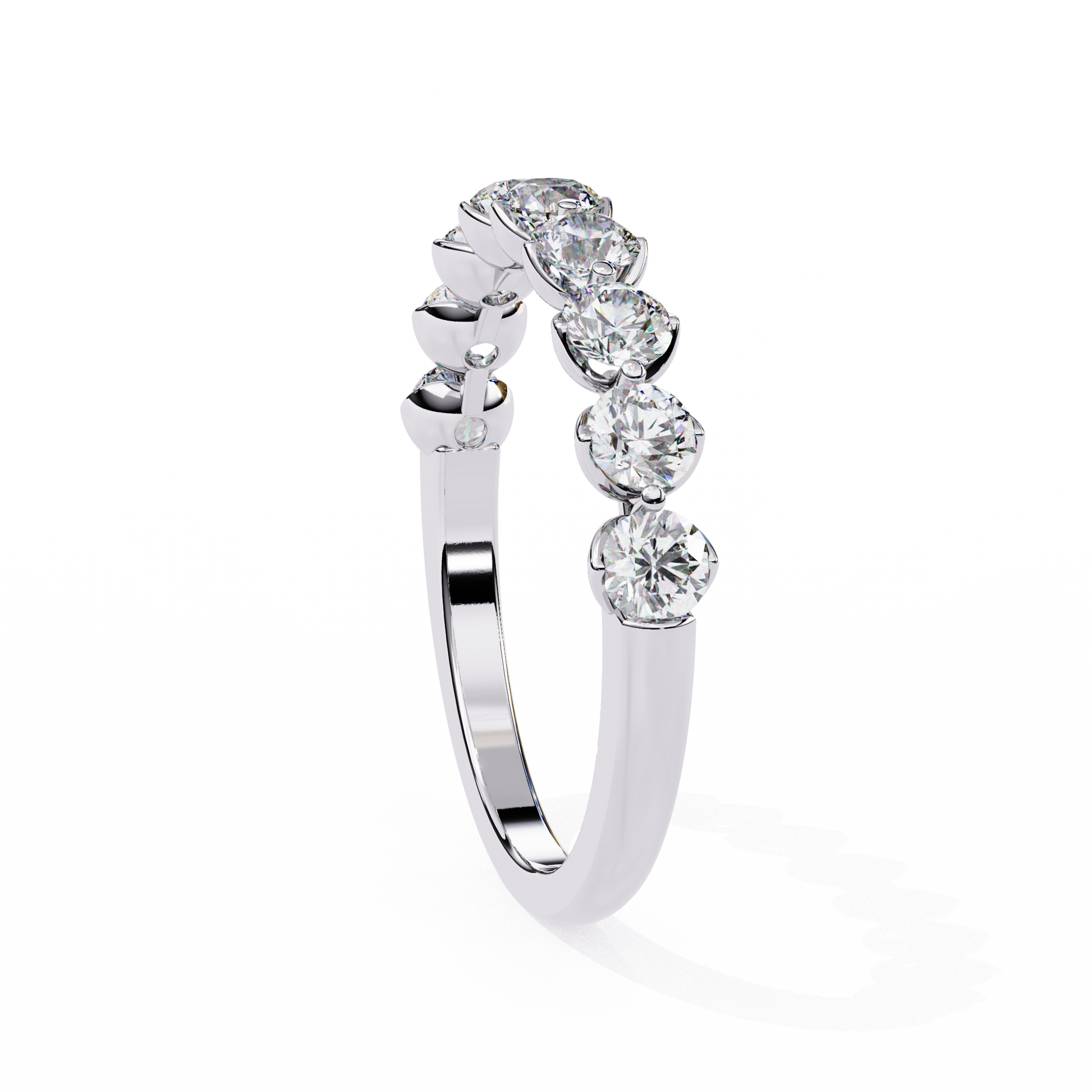 White Gold / Moissanite, White Gold / Lab Grown