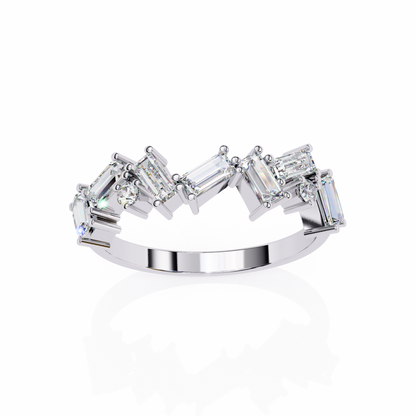 White Gold / Moissanite, White Gold / Lab Grown
