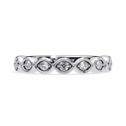 White Gold / Moissanite, White Gold / Lab Grown
