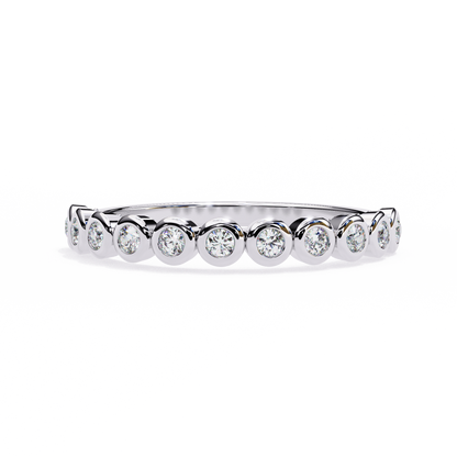 White Gold / Moissanite, White Gold / Lab Grown