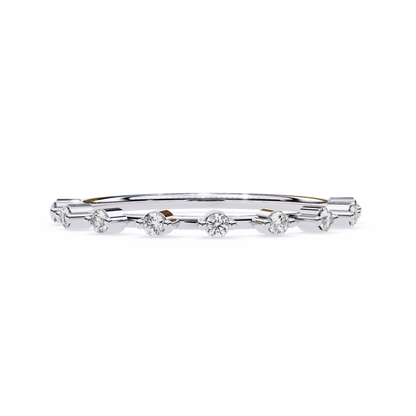 White Gold / Moissanite, White Gold / Lab Grown