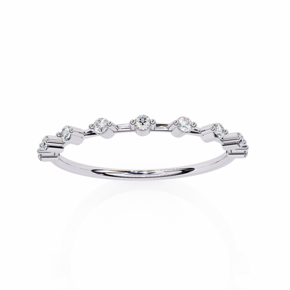 White Gold / Moissanite, White Gold / Lab Grown