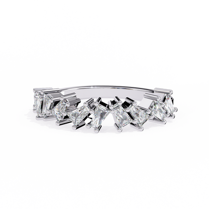 White Gold / Moissanite, White Gold / Lab Grown