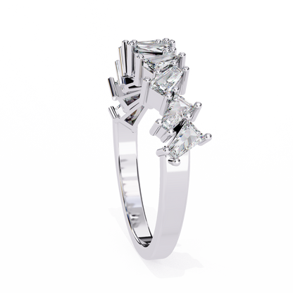 White Gold / Moissanite, White Gold / Lab Grown