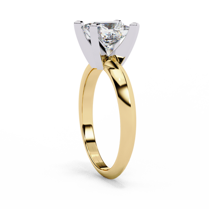 Yellow Gold / Moissanite, Yellow Gold / Lab Grown