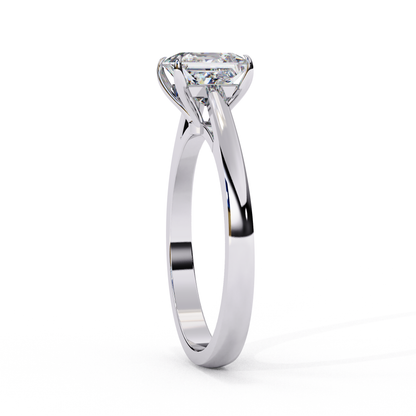 White Gold / Moissanite, White Gold / Lab Grown