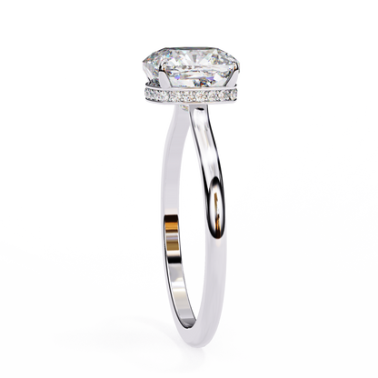 White Gold / Moissanite, White Gold / Lab Grown