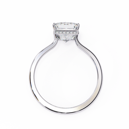 White Gold / Moissanite, White Gold / Lab Grown