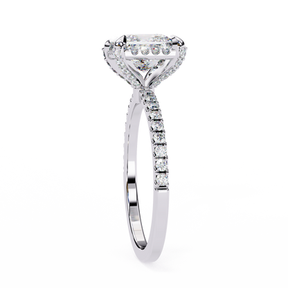 White Gold / Moissanite, White Gold / Lab Grown