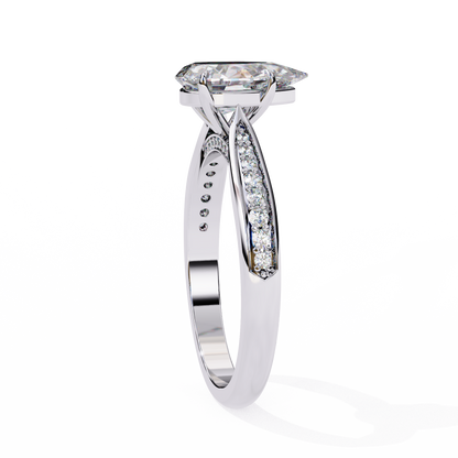 White Gold / Moissanite, White Gold / Lab Grown