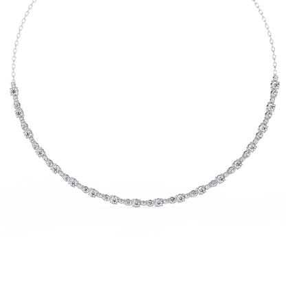 White Gold / Moissanite, White Gold / Lab Grown