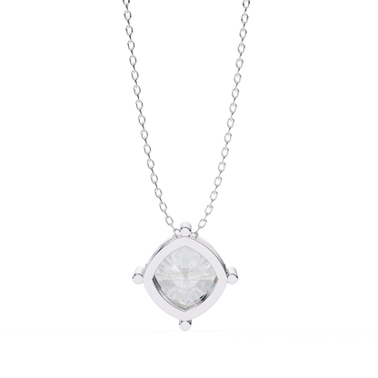 White Gold / Moissanite, White Gold / Lab Grown