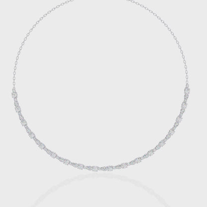 White Gold / Moissanite, White Gold / Lab Grown