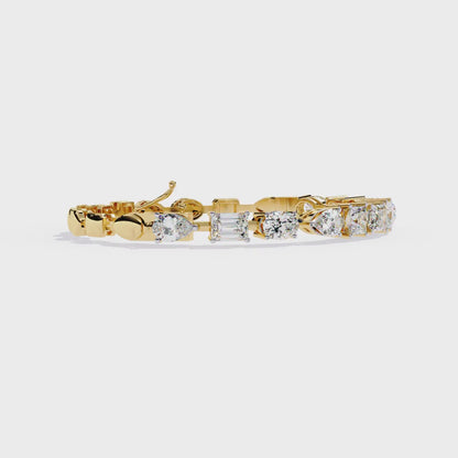 Yellow Gold / Moissanite, Yellow Gold / Lab Grown